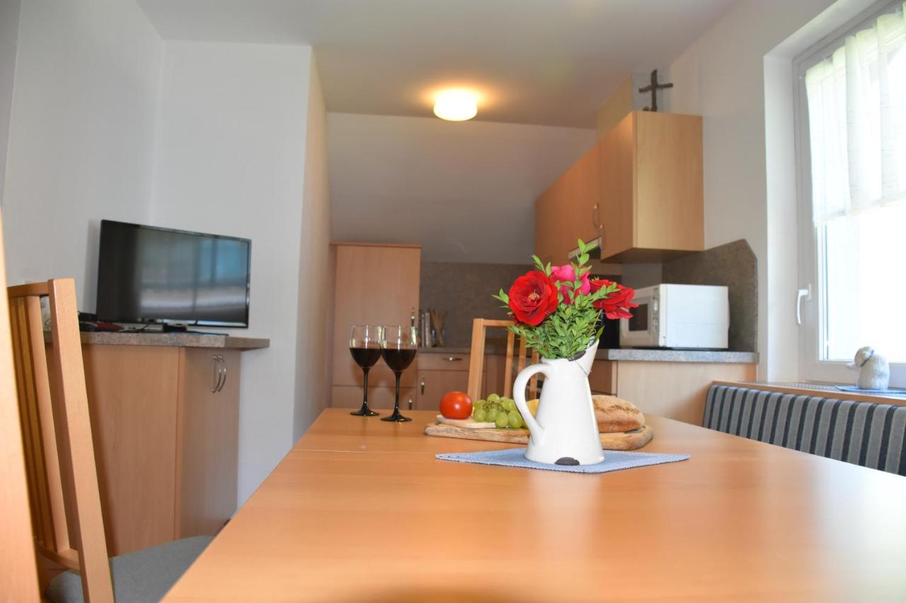 Haus Mortna Daire Liesing Dış mekan fotoğraf